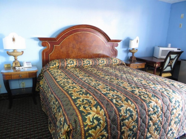 A Fisher's Inn Motel image 14