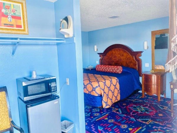 A Fisher's Inn Motel image 27