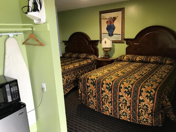 A Fisher's Inn Motel image 33